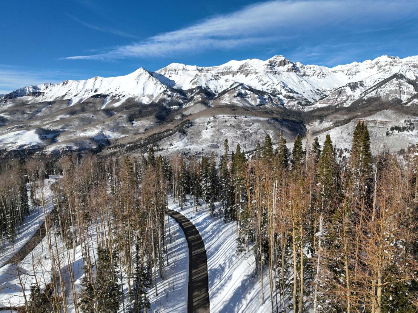 Private heated road to The Ridge